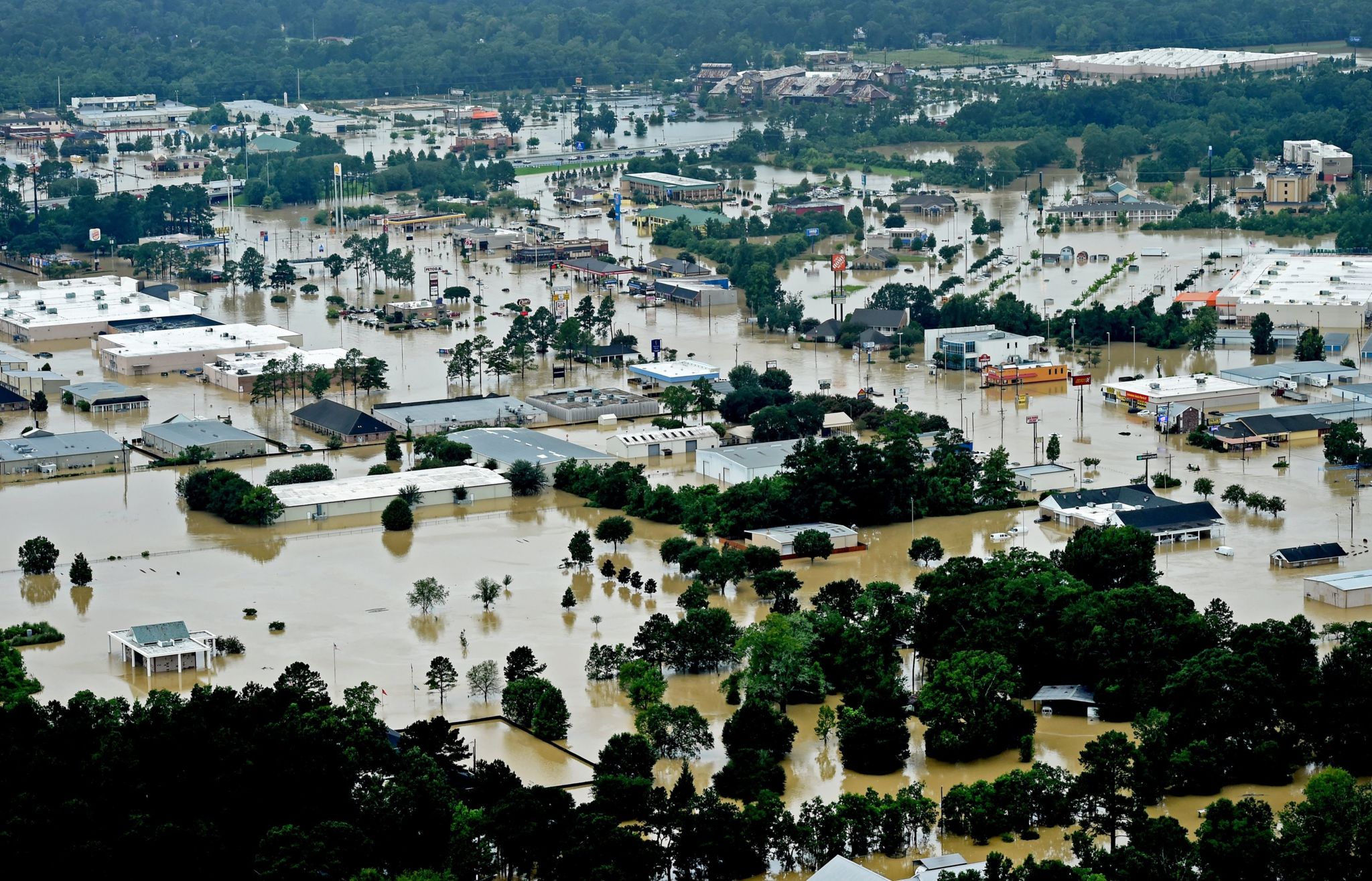 Floods Ravage Italy and UK Amidst Europe's Extreme Weather