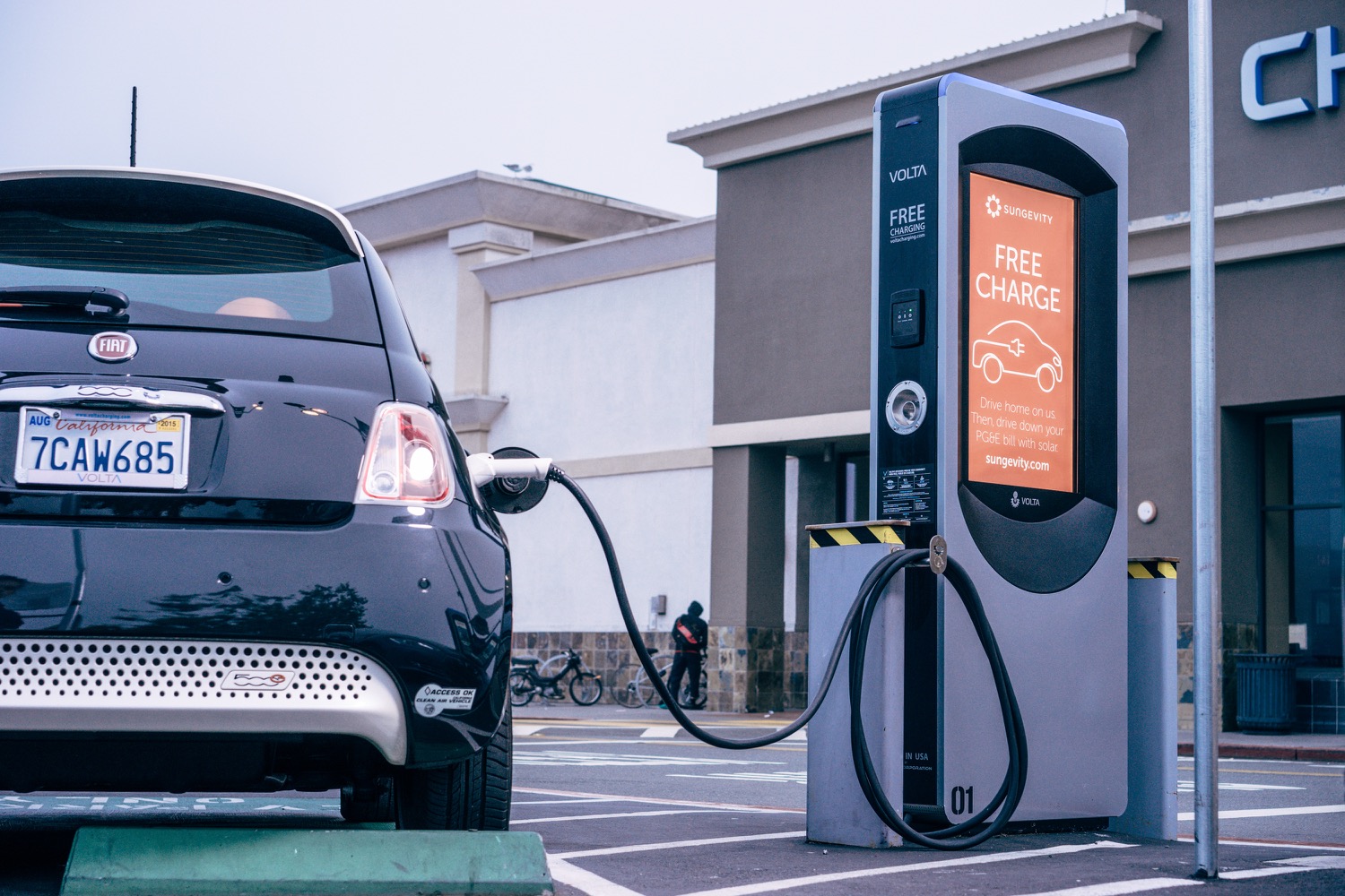 Karnataka Unveils Ambitious EV Policy to Attract Rs 50,000 Crore Investment